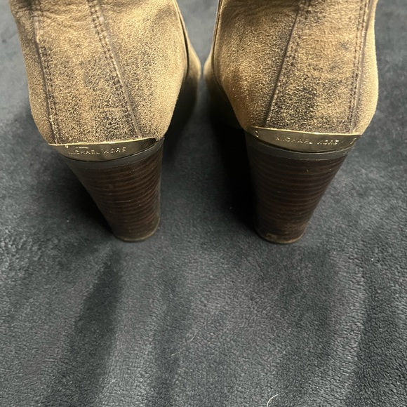 Micheal, Micheal Kors calf boot - Picture 5 of 8